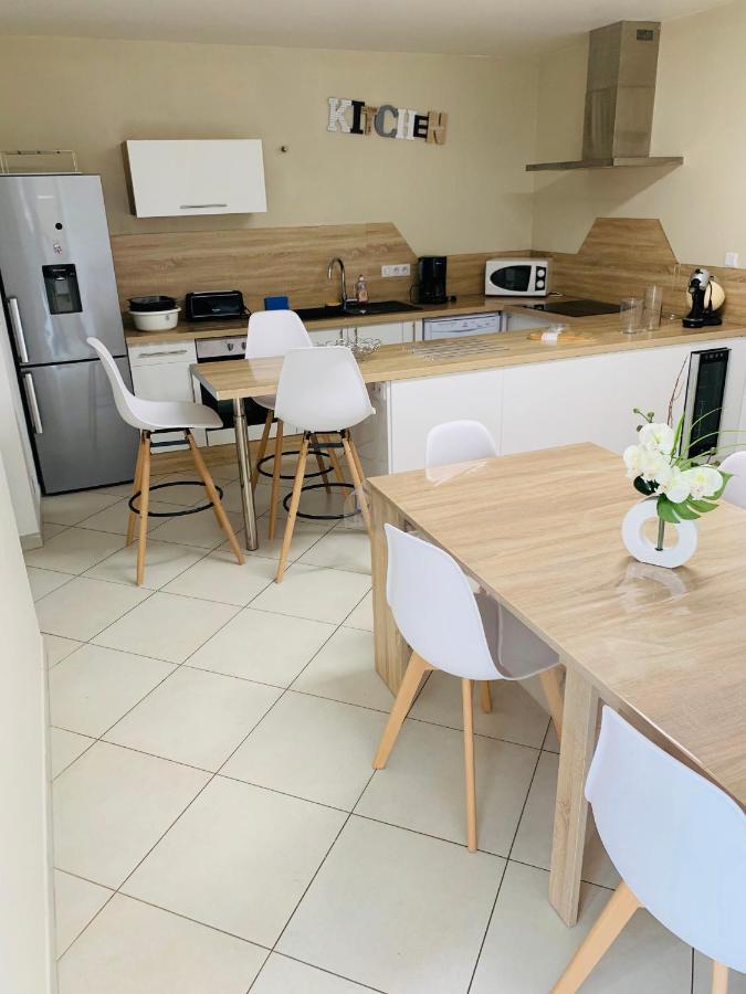 Le Gite De La Mongatelais Villa Roz-Landrieux Bagian luar foto